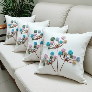 পাঞ্চ ক্র্যাফট কুশন কভার